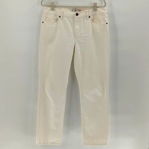 CAbi ivory white jeans style 6072 100% boyfriend size 6 cabi